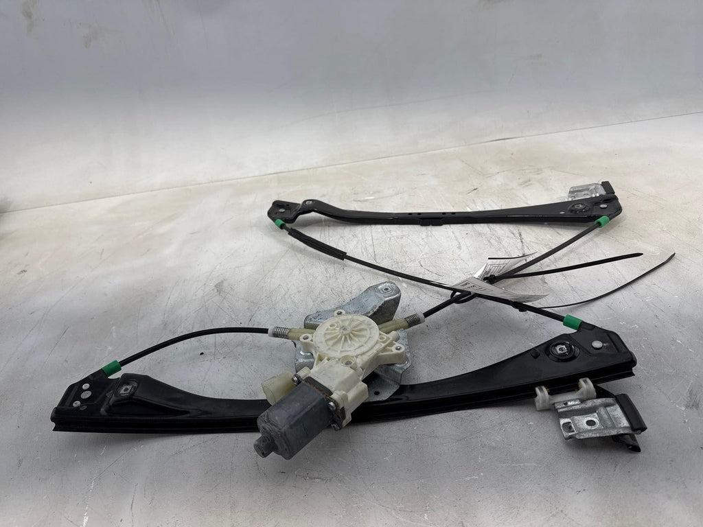04-08 Chevrolet Malibu Front Left Door Window Regulator