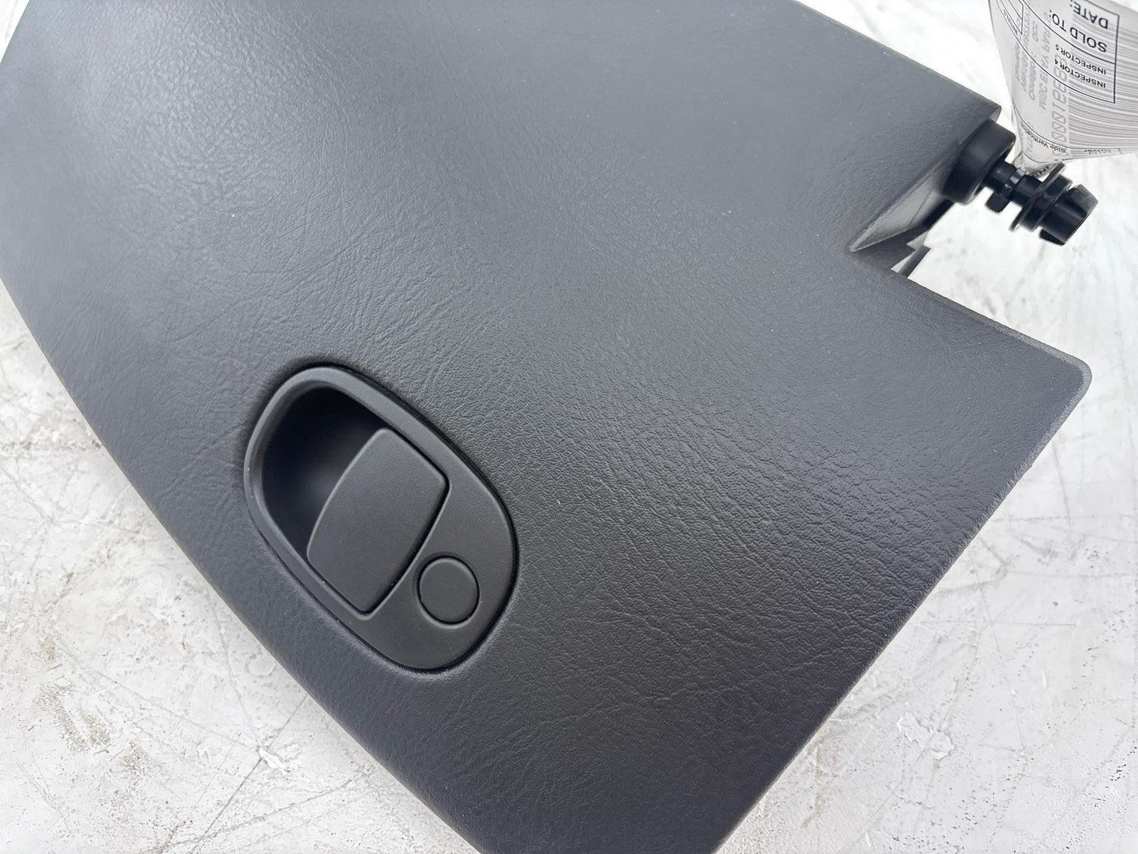 2000 - 2002 Saturn S Series Sl1 Front Glove Box Dash Storage Compartment Oem