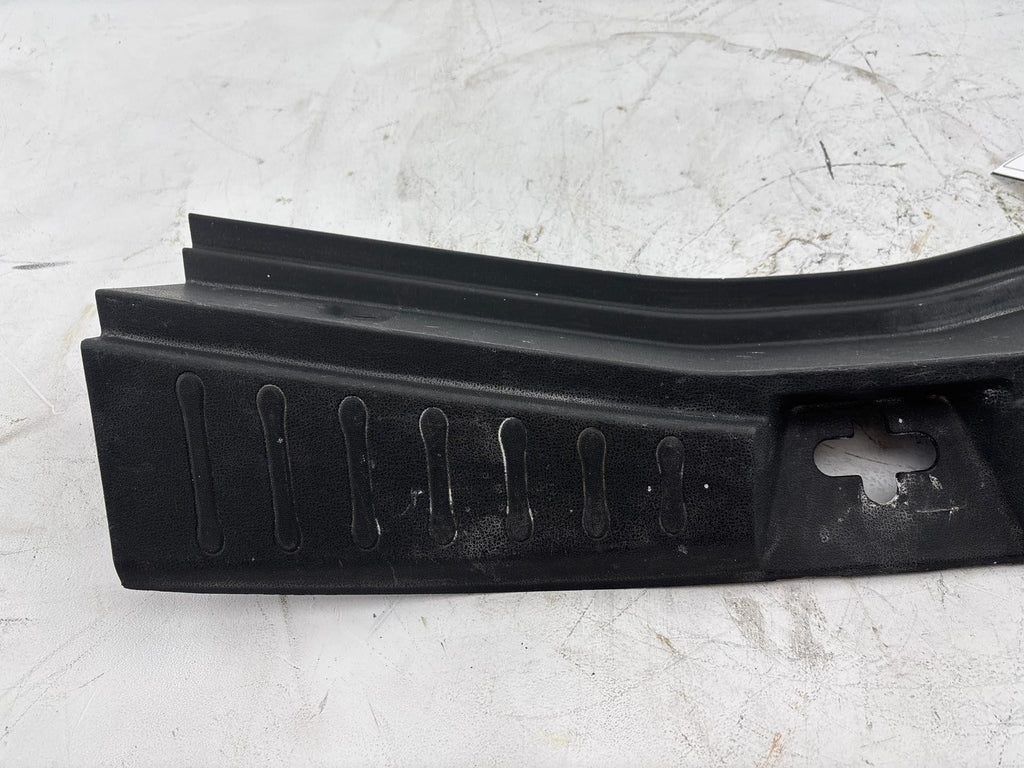 14-19 Nissan Versa Note Rear Trunk Sill Scuff Plate Trim Cover Oem