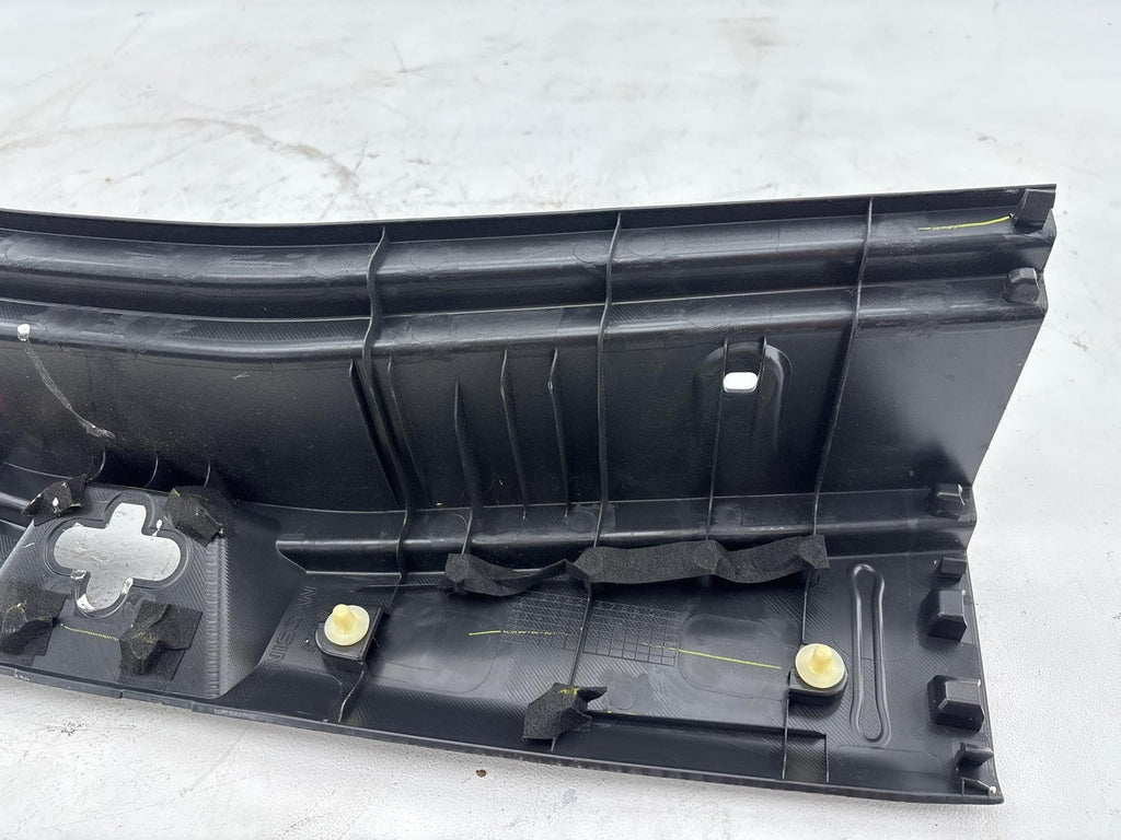 14-19 Nissan Versa Note Rear Trunk Sill Scuff Plate Trim Cover Oem