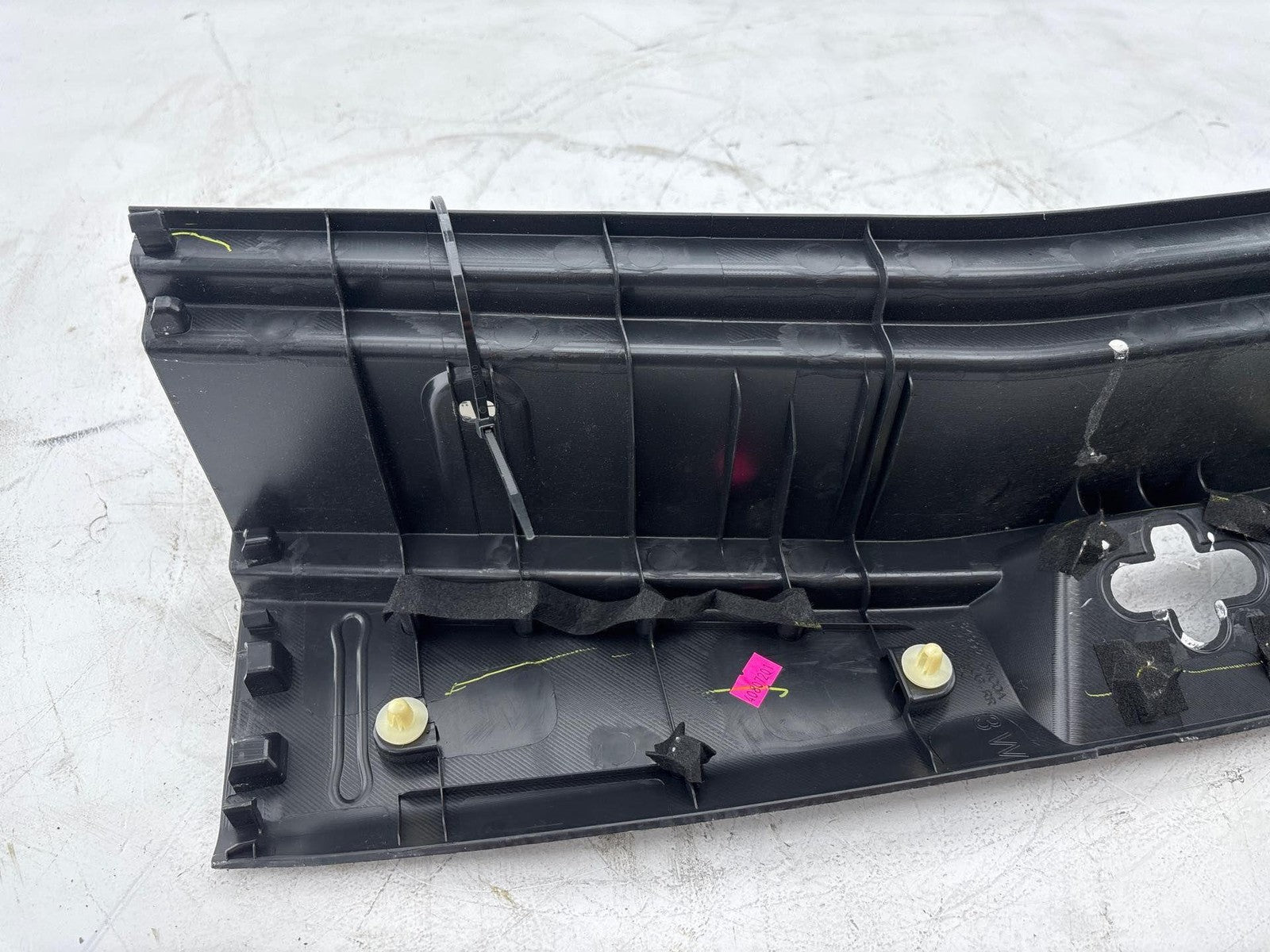 14-19 Nissan Versa Note Rear Trunk Sill Scuff Plate Trim Cover Oem