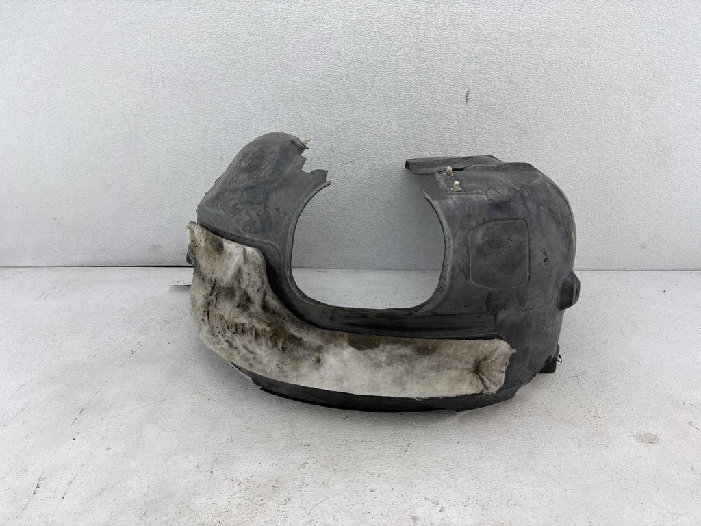 16-18 Focus Rs Front Splash Shield Inner Fender Liner Plastic Right Side