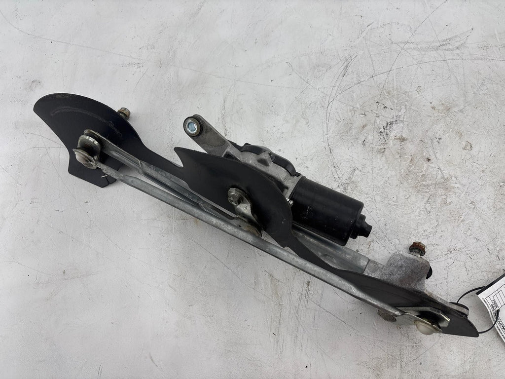 10-17 Chevrolet Equinox Windshield Wiper Linkage & Motor OEM