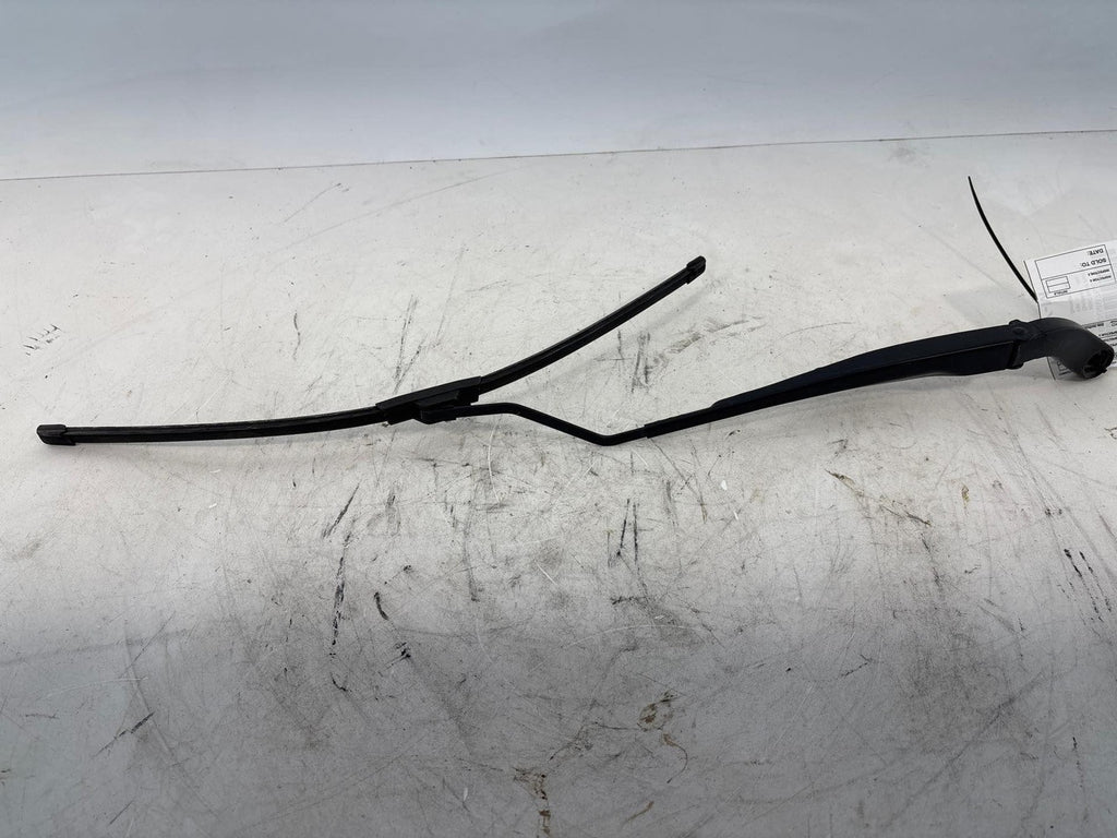 19-24 Dodge Ram 1500 Windshield Wiper Arm Right Side Oem 68338924Aa