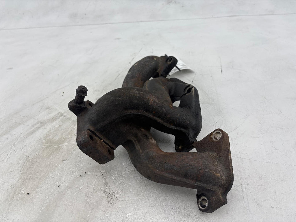 1999 - 2010 Saab 9-5 2.3L Exhaust Maniold Oem