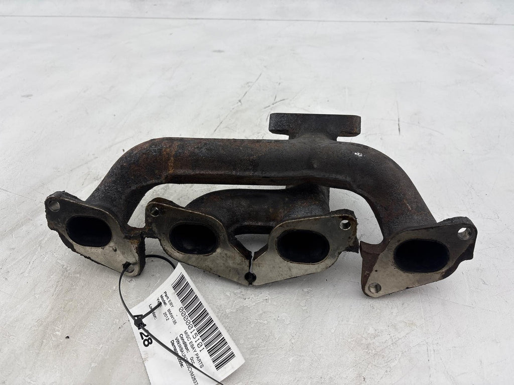 1999 - 2010 Saab 9-5 2.3L Exhaust Maniold Oem
