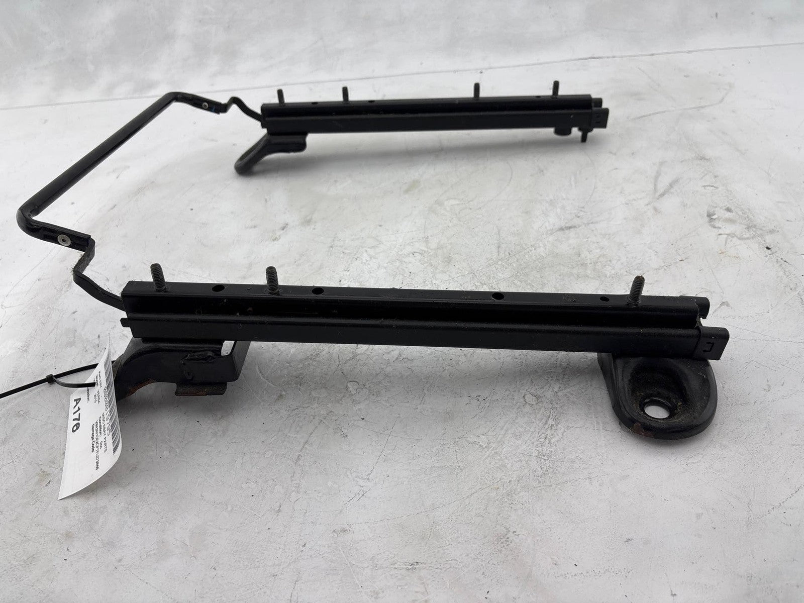 14-19 Nissan Versa Hatchback Front Left Seat Mounting Track Sliders Rails Oem
