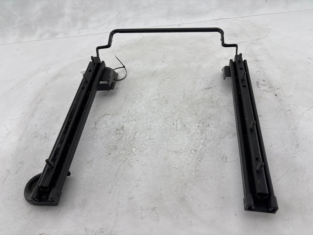 14-19 Nissan Versa Hatchback Front Left Seat Mounting Track Sliders Rails Oem