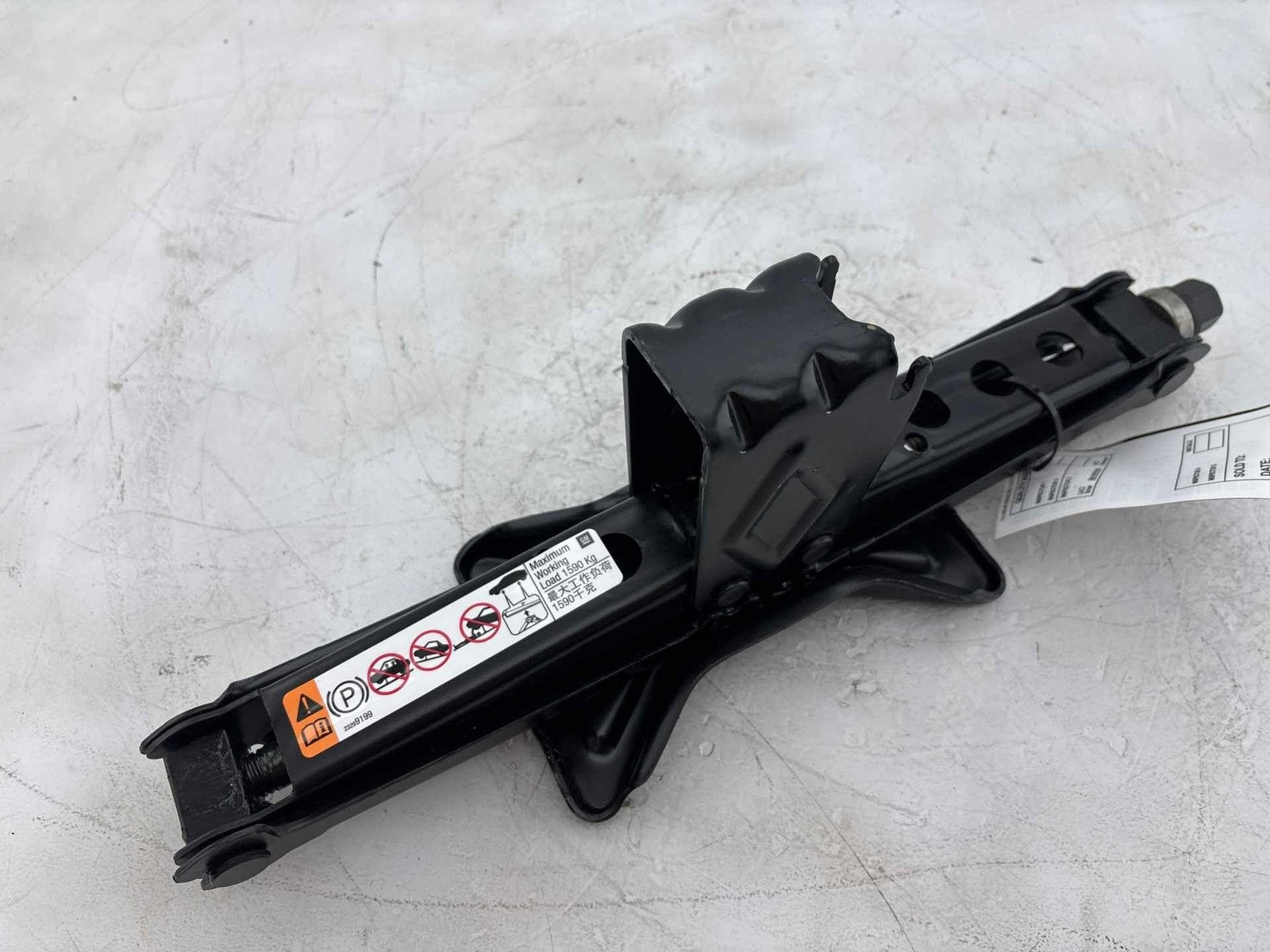 17 Gmc Acadia Awd Emergency Spare Tire Jack Lift Tool