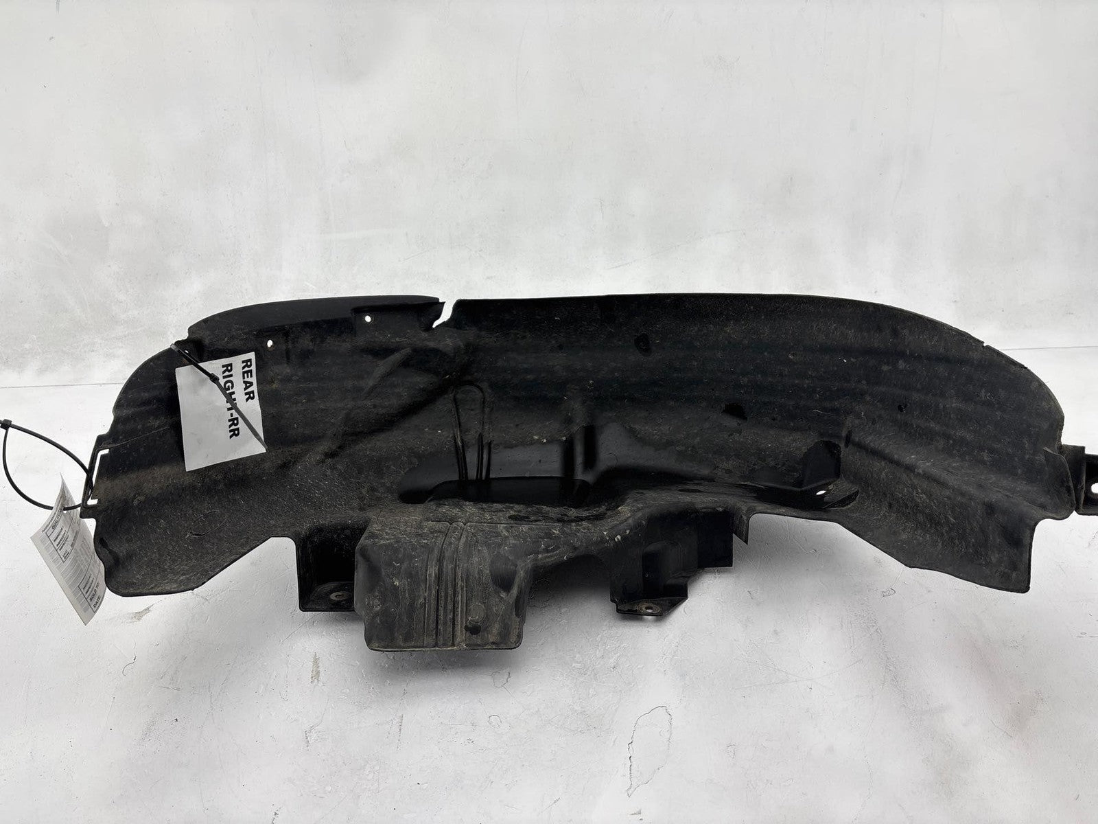12-19 Fiat 500 Rear Right Inner Fender Liner Oem