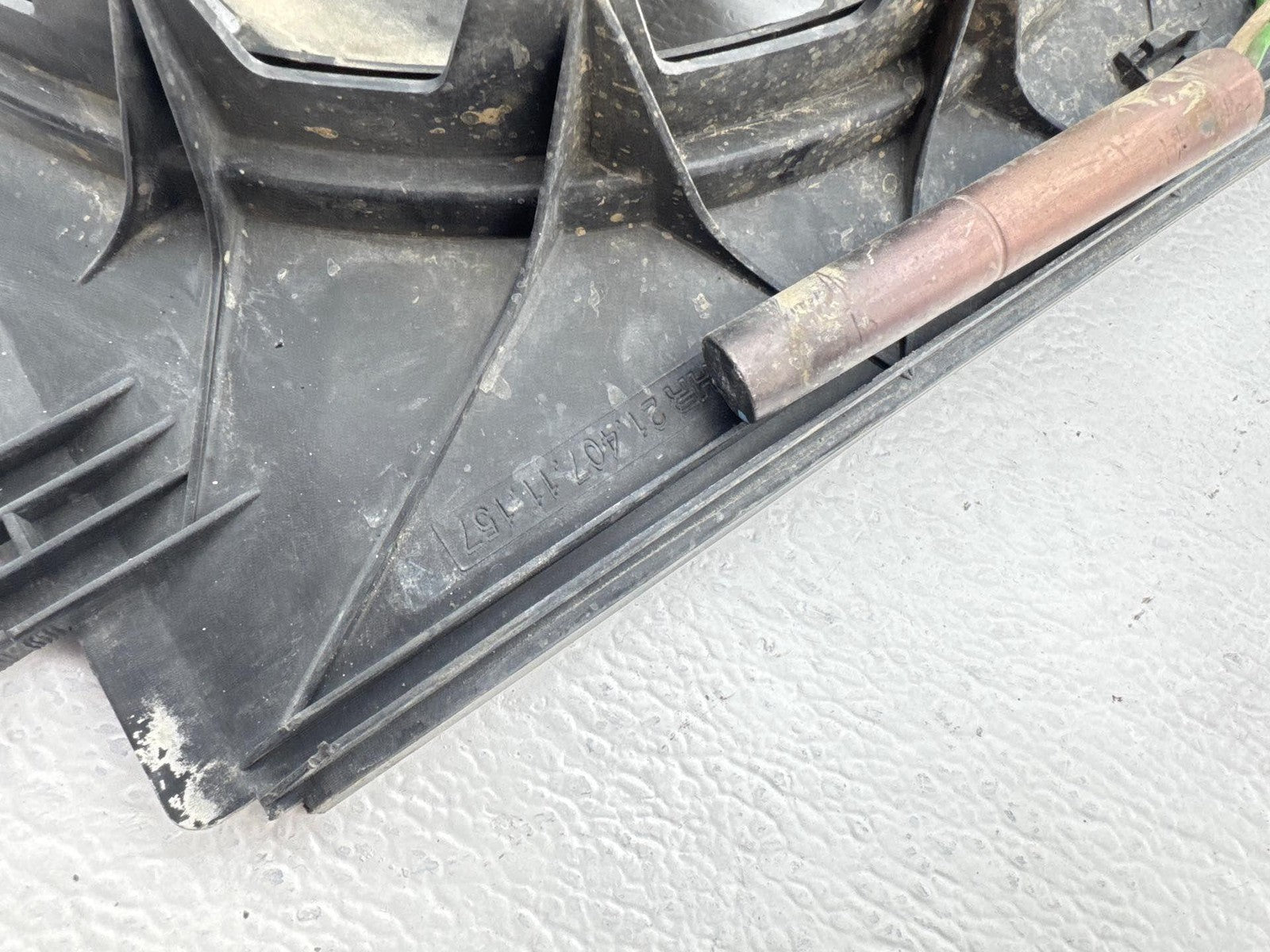 1997 - 2004 Porsche Boxster Radiator Right Cooling Fan Shroud Assembly OEM