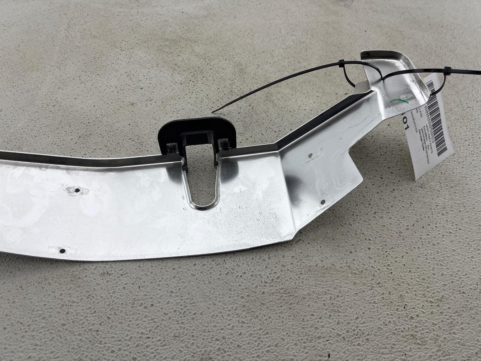 03-12 Mercedes R230 Sl600 Left Driver Side Door Panel Edge Trim Oem