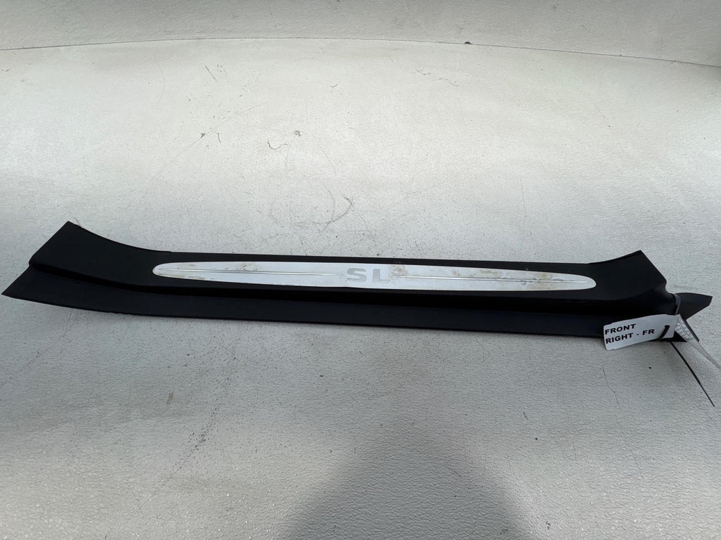 03-08 Mercedes Sl600 R230 Front Right Side Door Sill Scuff Trim Plate Oem