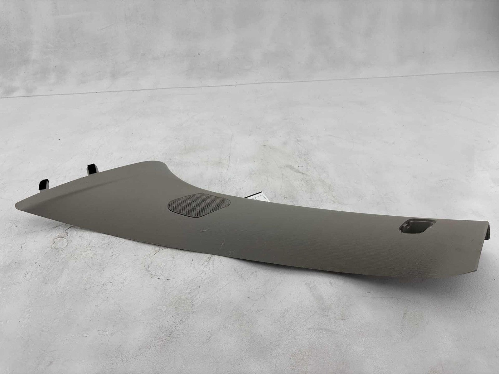 07-17 Gmc Acadia Front Left Driver Side Upper A Pillar Trim Cover 23426713