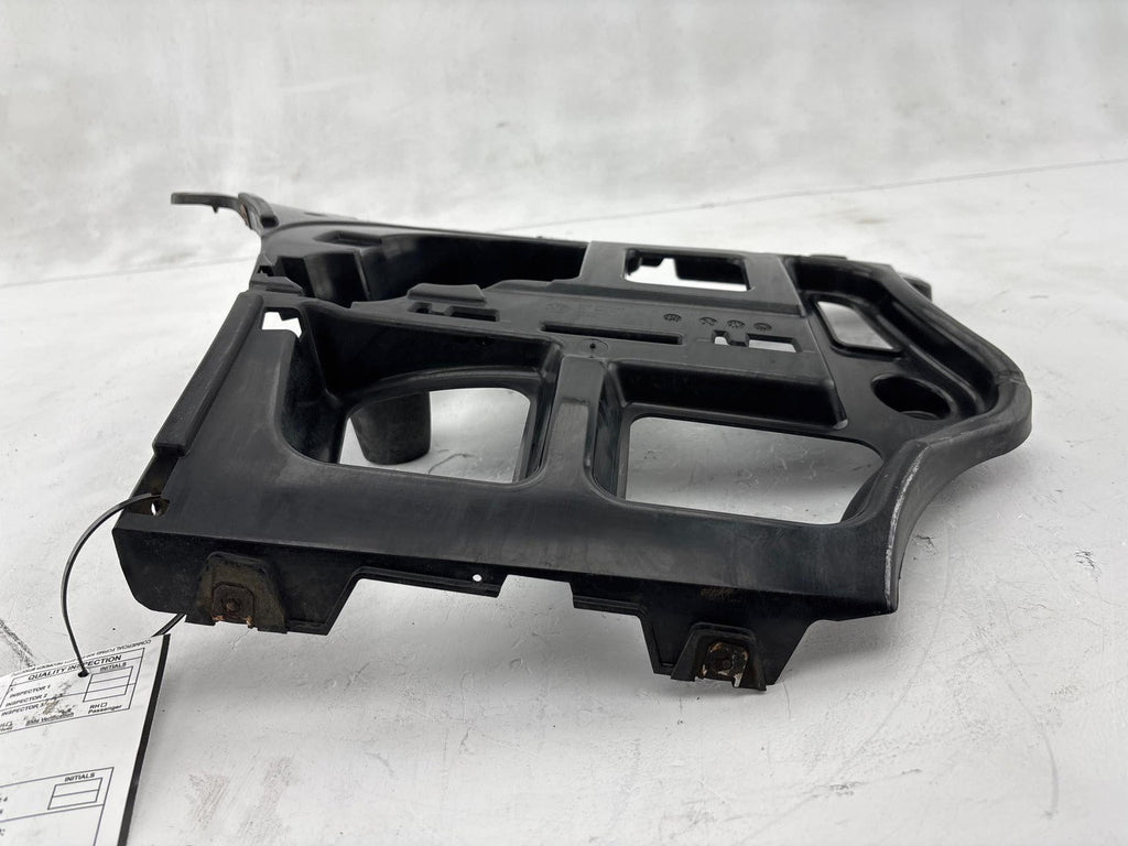 09-11 Bmw 328 335 E90 Rear Left Bumper Cover Support Mount Bracket Oem