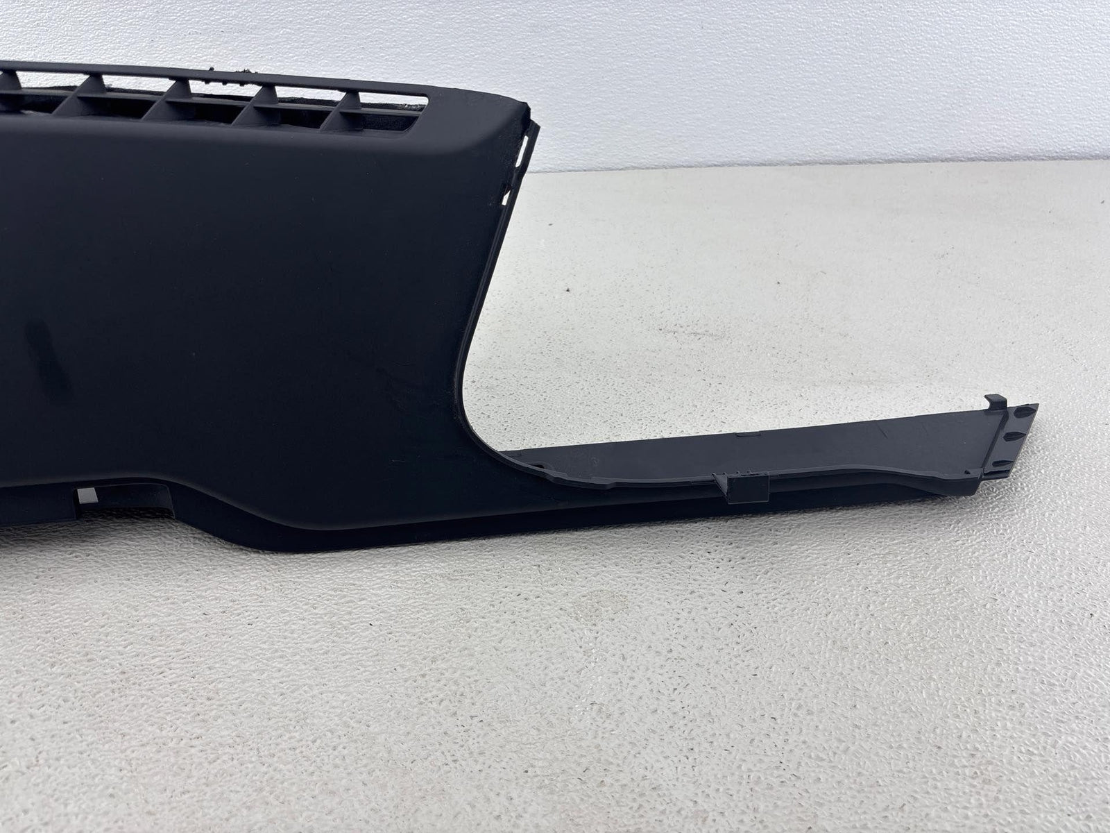 15-22 Land Range Rover Rear Right Quarter Speaker Trim Bezel Panel Cover Oem