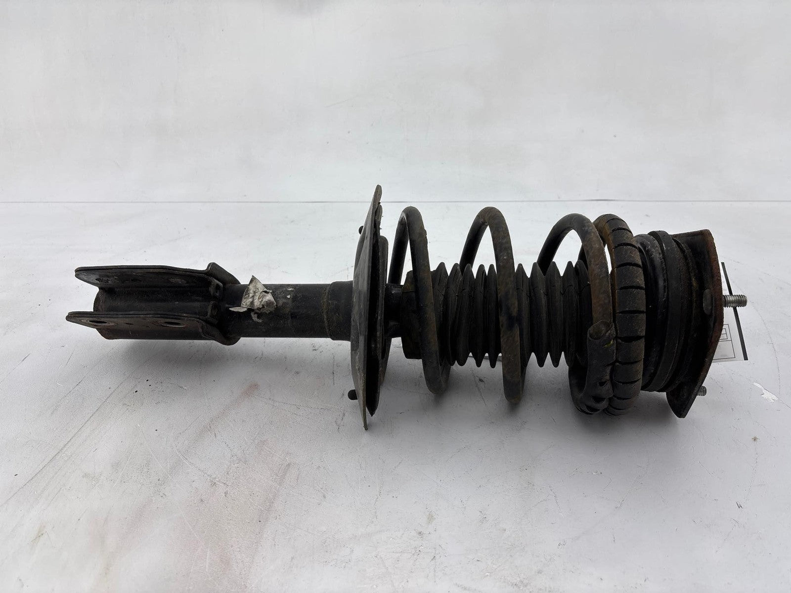 05-09 Buick Lacrosse Front Left Driver Side Strut Shock Assembly W/Coil Spring