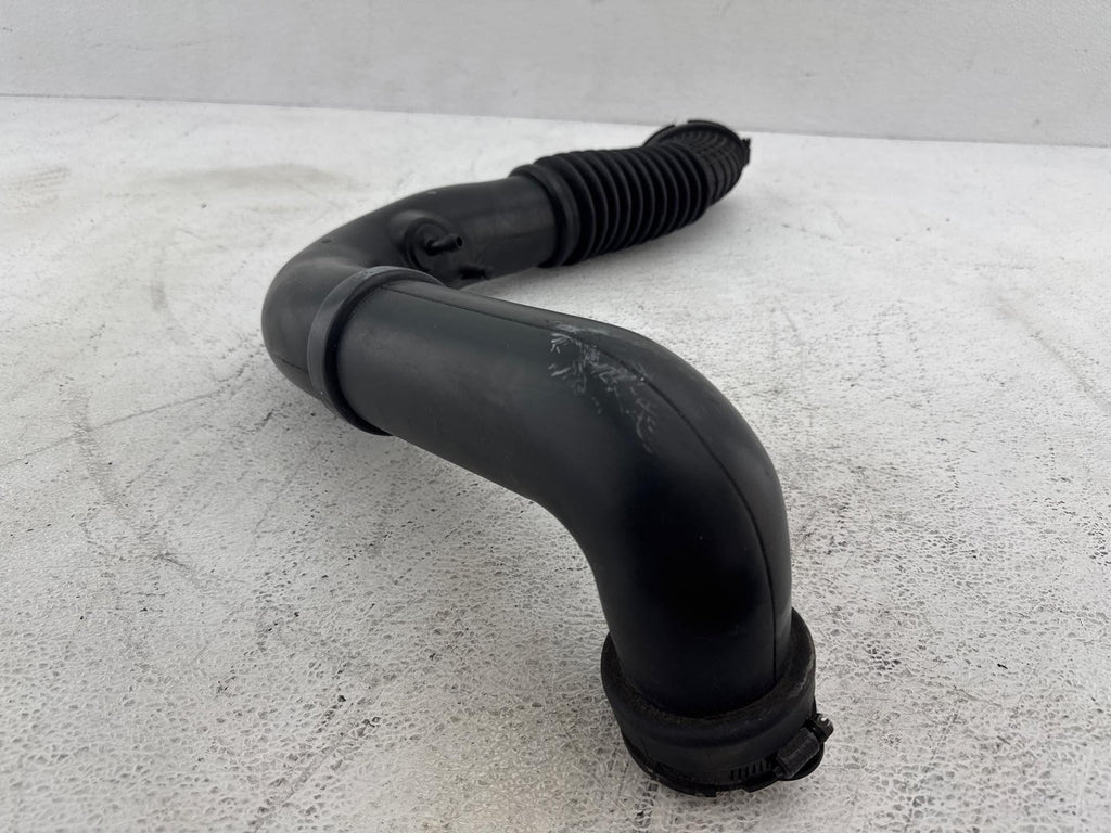 2000-2001 Saturn S Series Air Intake Tube Resonator Duct Hose Pipe Oem