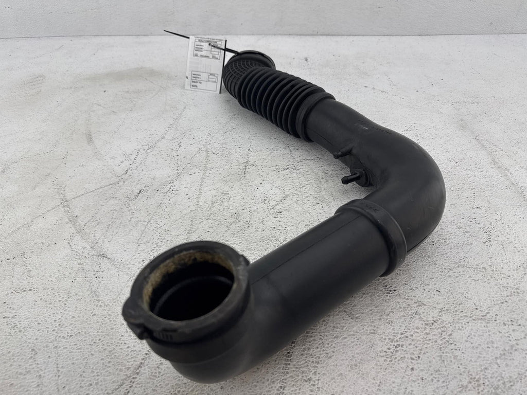 2000-2001 Saturn S Series Air Intake Tube Resonator Duct Hose Pipe Oem