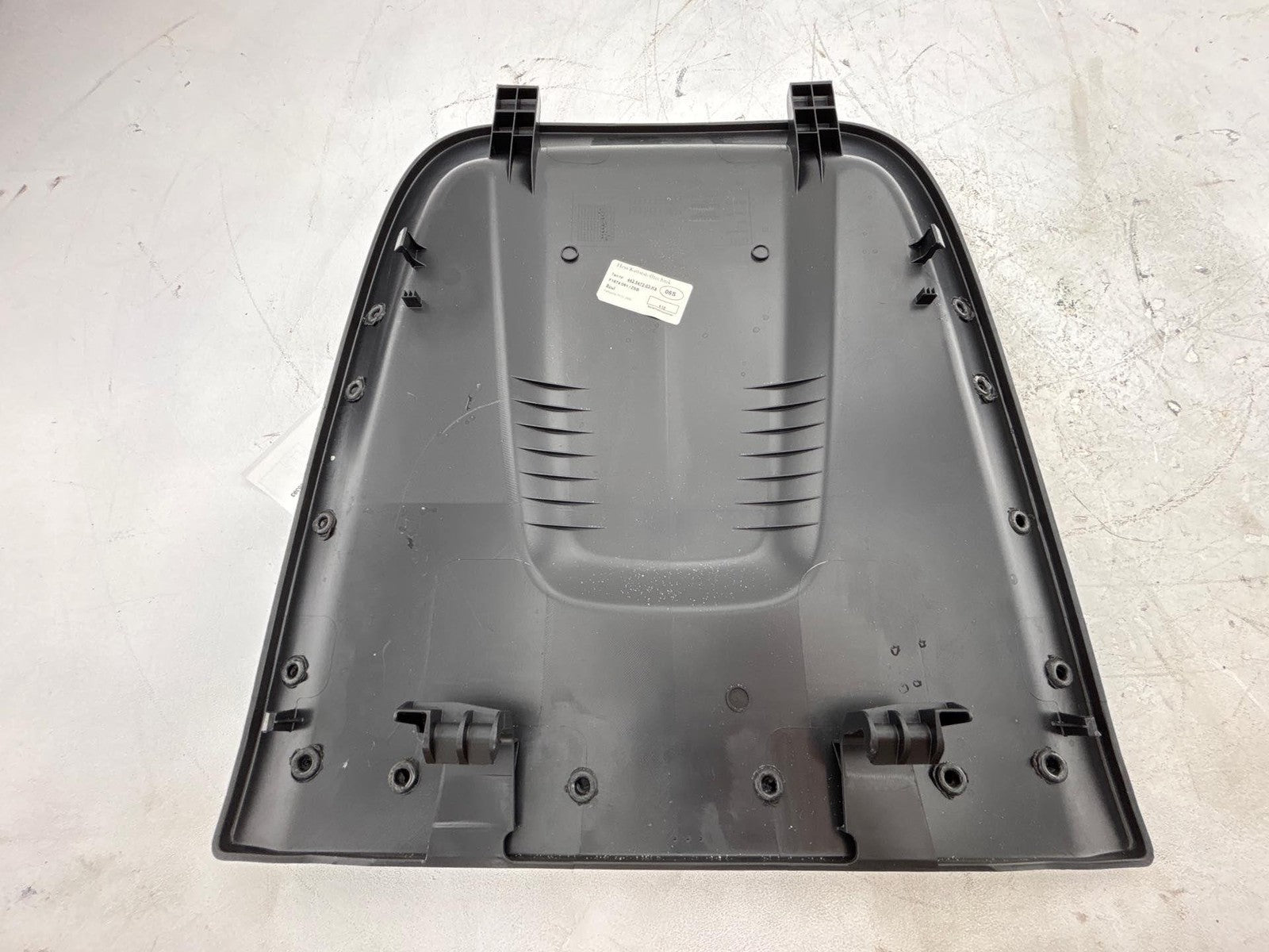 09-16 Audi A4 Front Right Passenger Side Seat Panel Oem 8T0-881-969