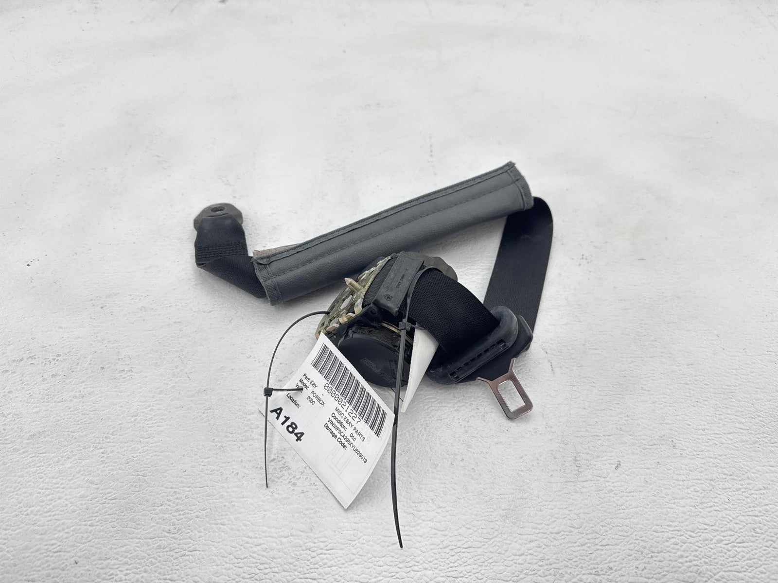 2000 - 2001 Porsche Boxster Front Right Seat Belt Retractor OEM