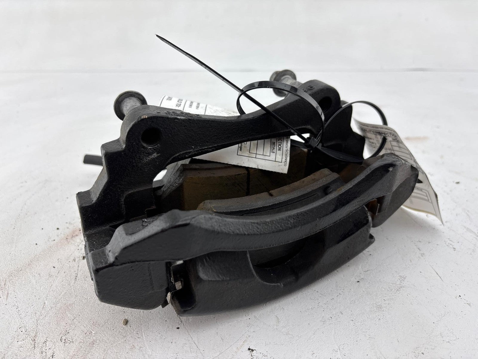 05-09 Buick Lacrosse Front Left Driver Brake Caliper Assembly