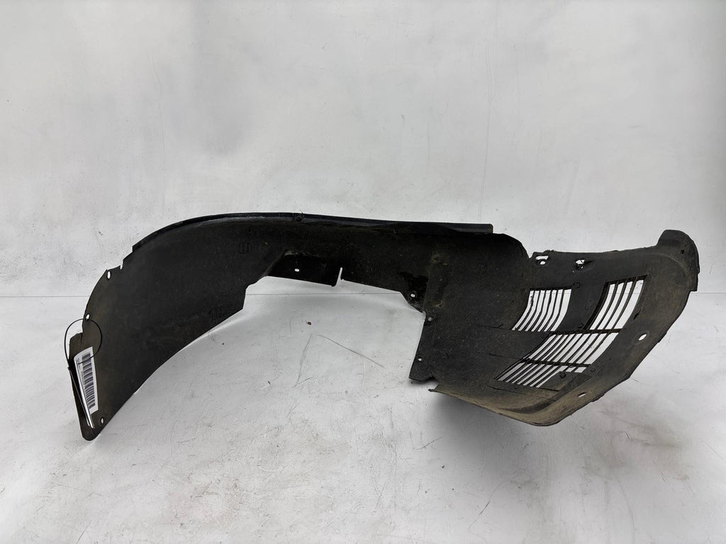 2000-2002 Audi S4 Front Right Inner Fender Liner Oem 8D0-821-172-G