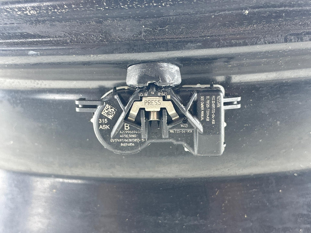 16-19 Nissan Sentra Steel Wheel Rim 16''X6.5 Tire Pressure Sensor OEM