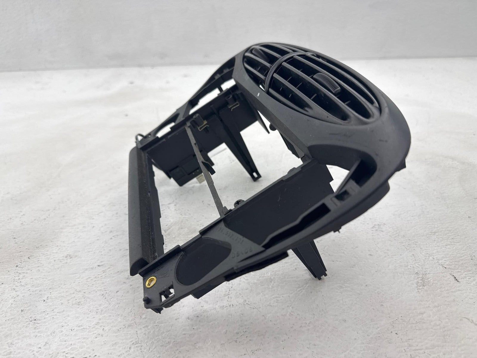 19997 - 2002 Porsche Boxster 986 Center Dash Trim Bezel Air Vent Grille OEM