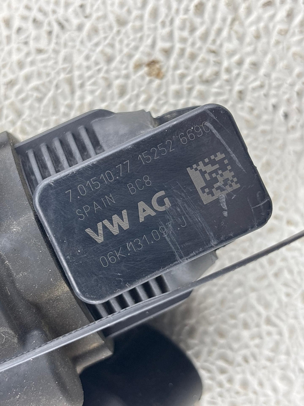 15-16 Volkswagen Golf Gti Engine Egr Smog Air Injection Pump Control 06K131097J