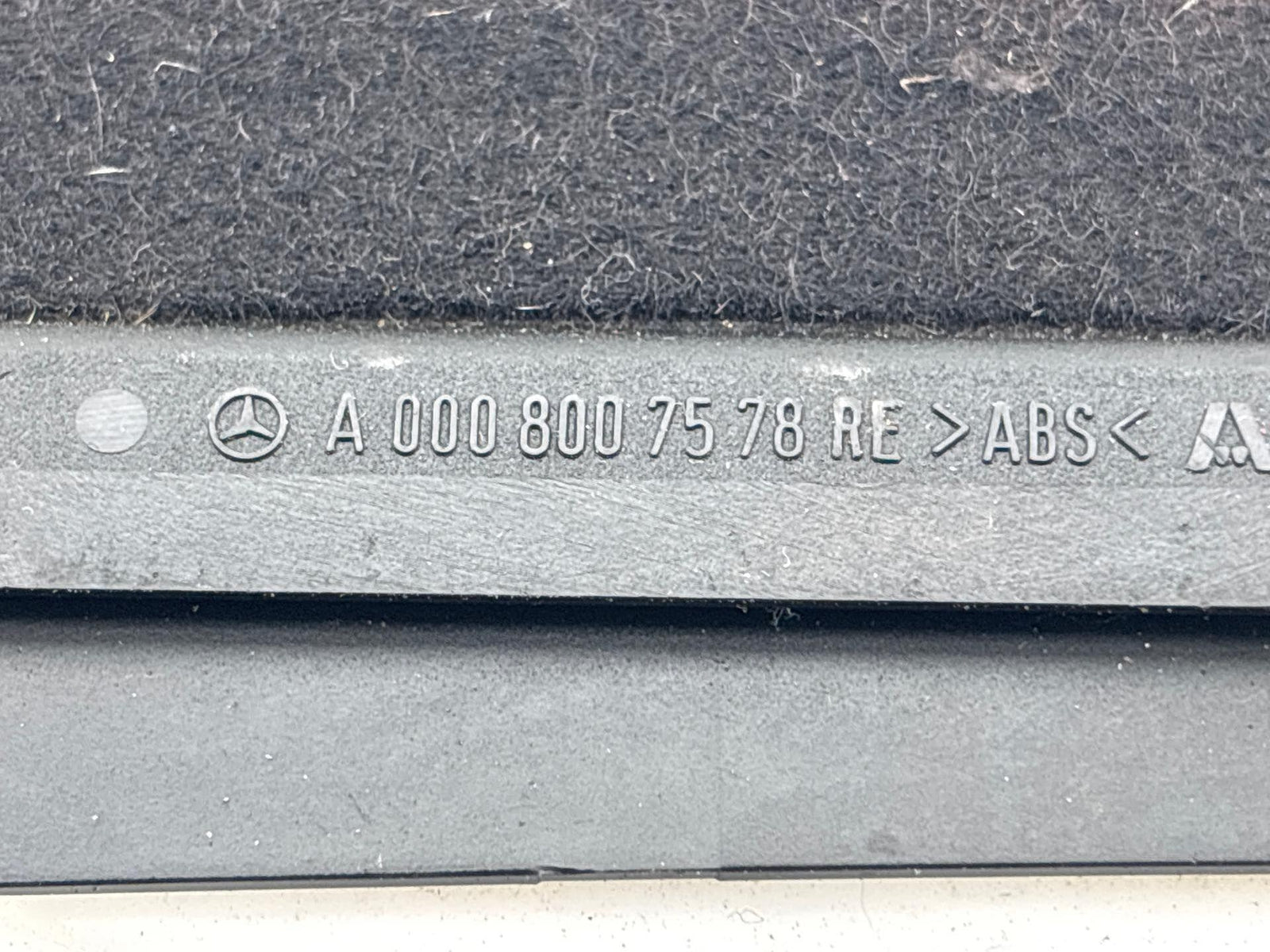 10-17 Mercedes W207 E350 E400 E550 Left Seat Switch Control Valve