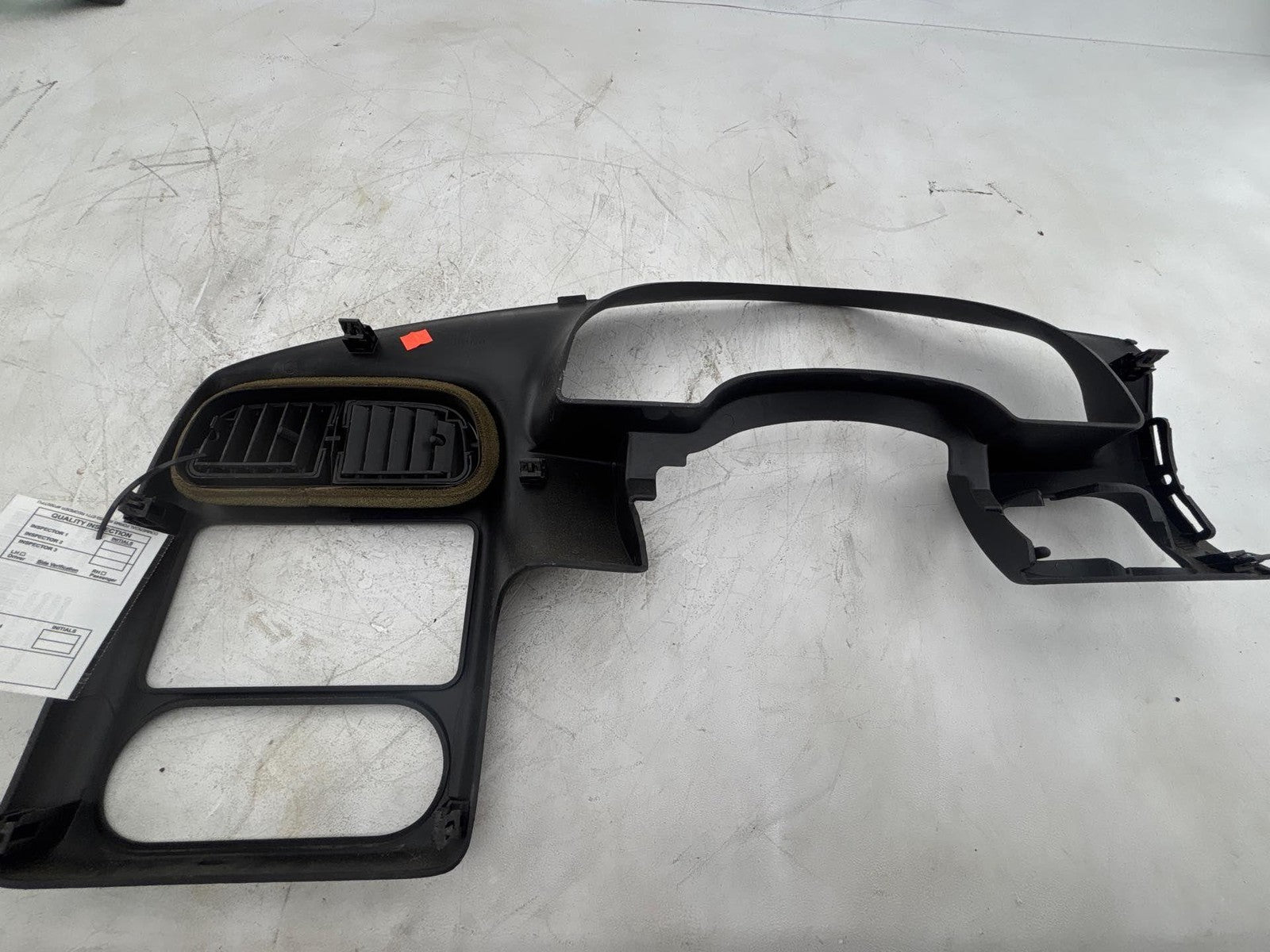 00-02 Saturn Sw2 Instrument Cluster Speedometer Bezel Trim Cover Oem