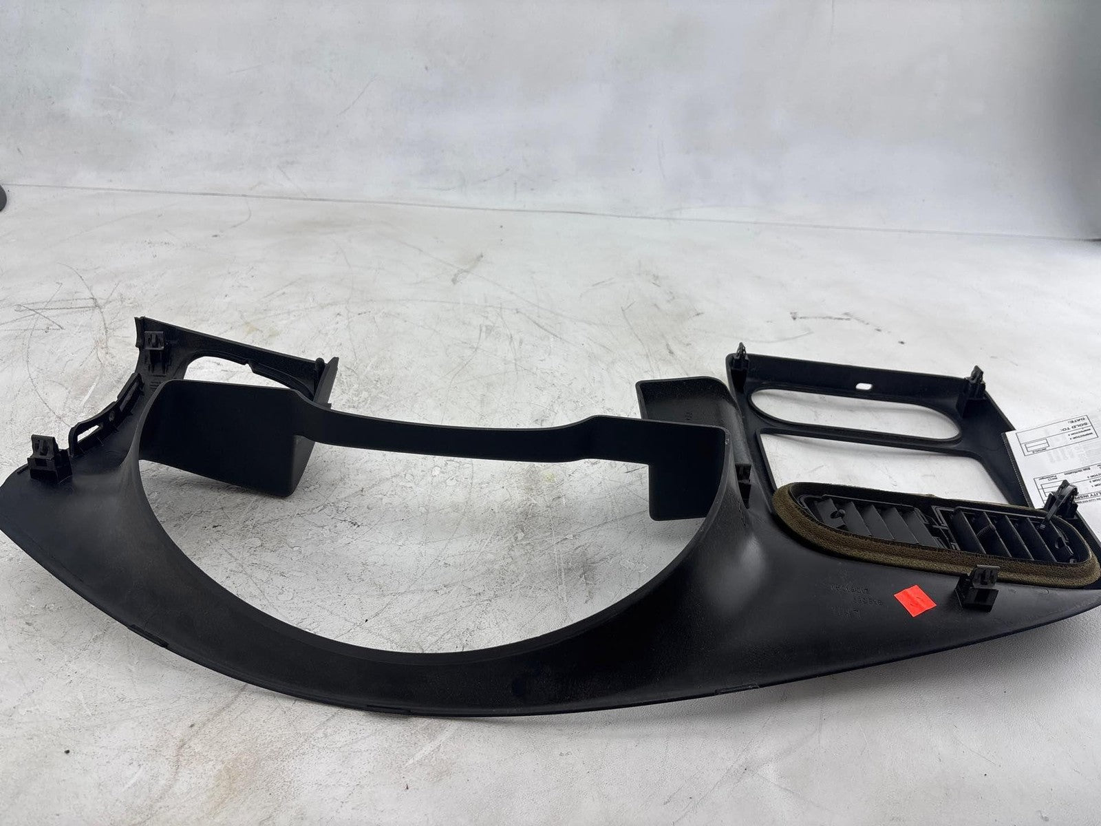 00-02 Saturn Sw2 Instrument Cluster Speedometer Bezel Trim Cover Oem