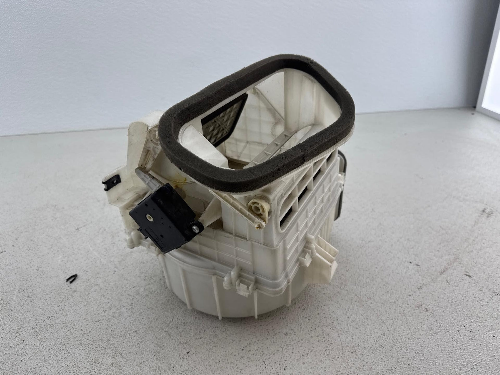 03-07 Nissan 320Z Convertible Blower Motor 27200 Cd000