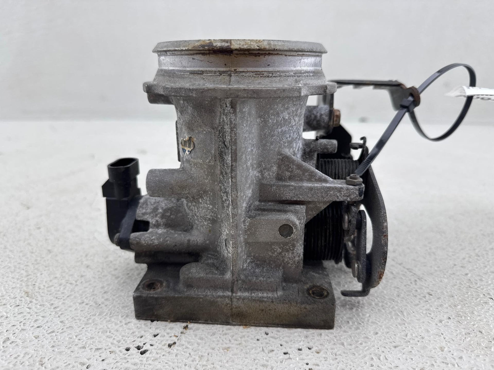 1999-2000 Buick Regal 3.8L Throttle Body W/O Supercharged Option Oem 24507235