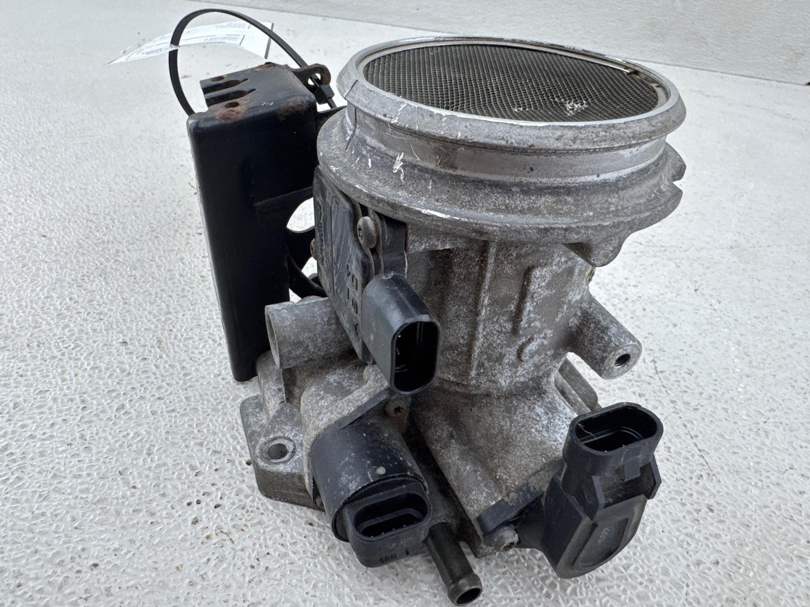 1999-2000 Buick Regal 3.8L Throttle Body W/O Supercharged Option Oem 24507235