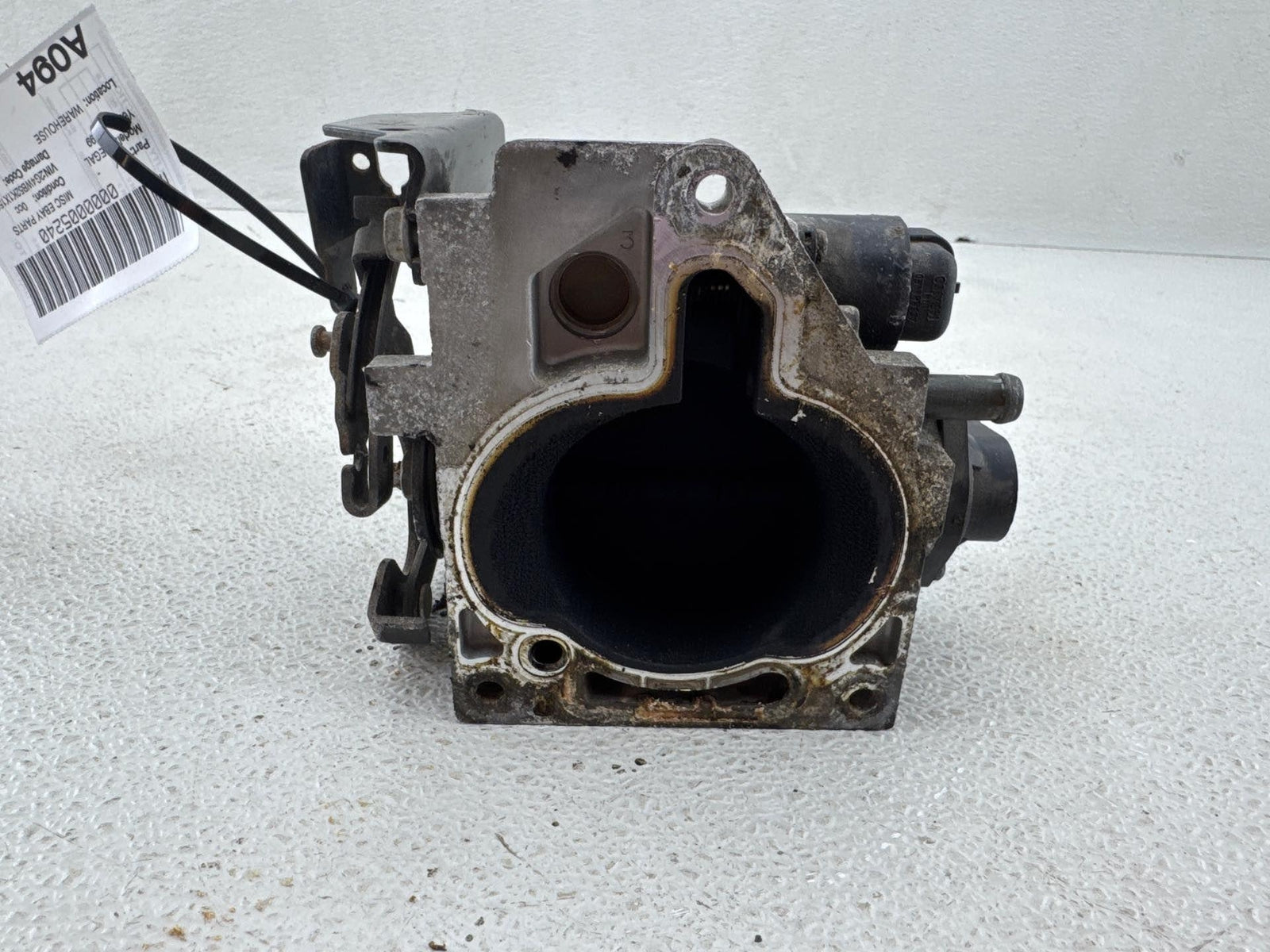 1999-2000 Buick Regal 3.8L Throttle Body W/O Supercharged Option Oem 24507235