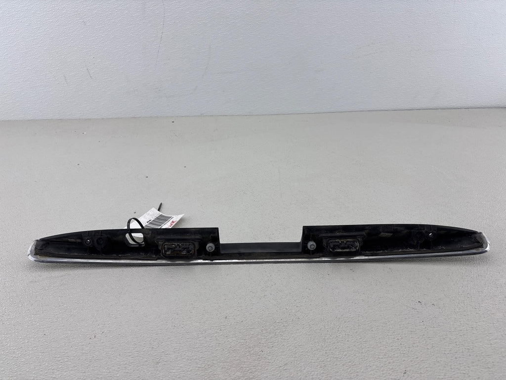 07-12 Mercedes Gl320 Gl550 Rear Trunk Lid Hatch Tailgate Handle Cover Chrome