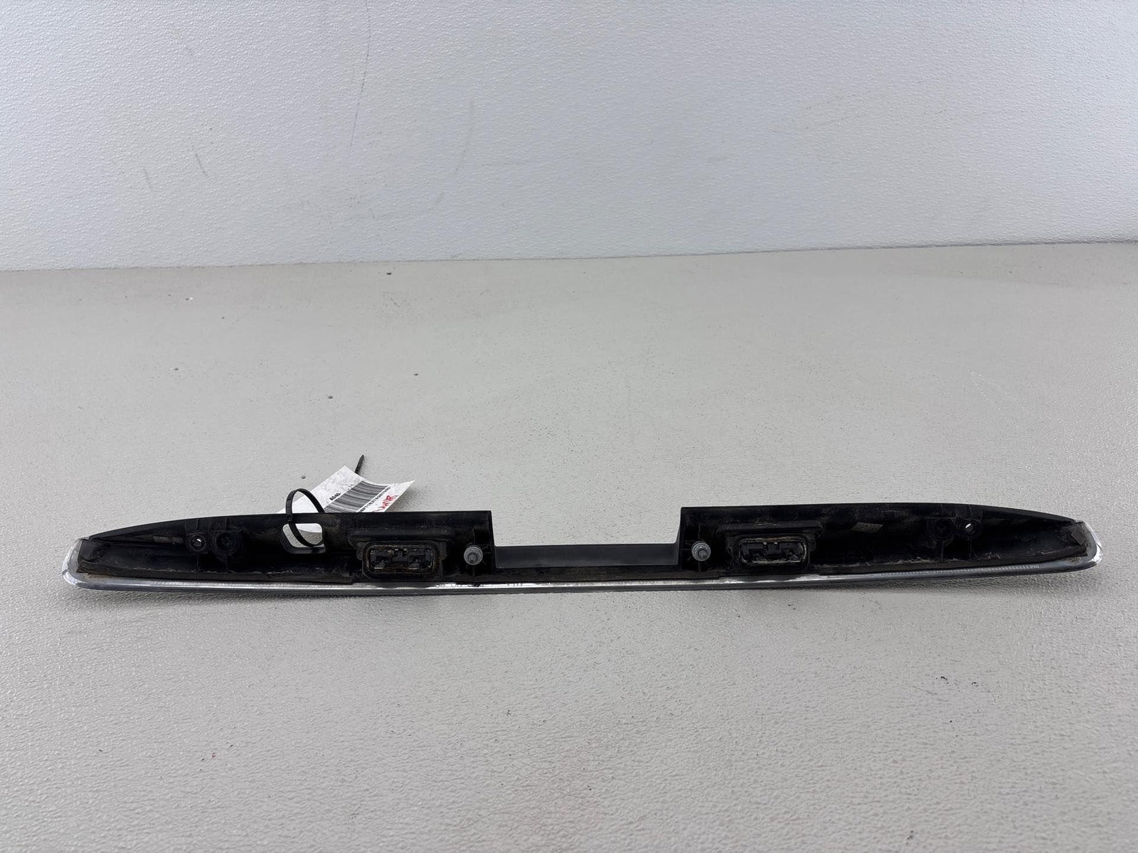 07-12 Mercedes Gl320 Gl550 Rear Trunk Lid Hatch Tailgate Handle Cover Chrome