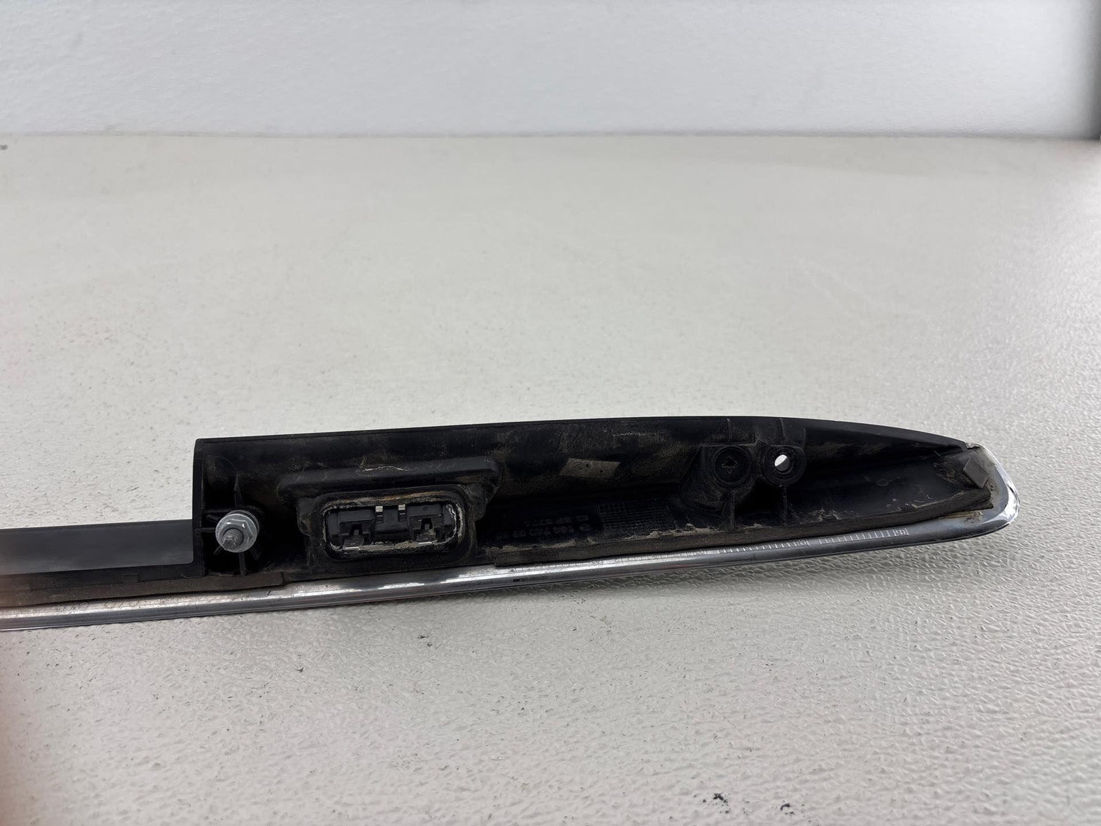 07-12 Mercedes Gl320 Gl550 Rear Trunk Lid Hatch Tailgate Handle Cover Chrome