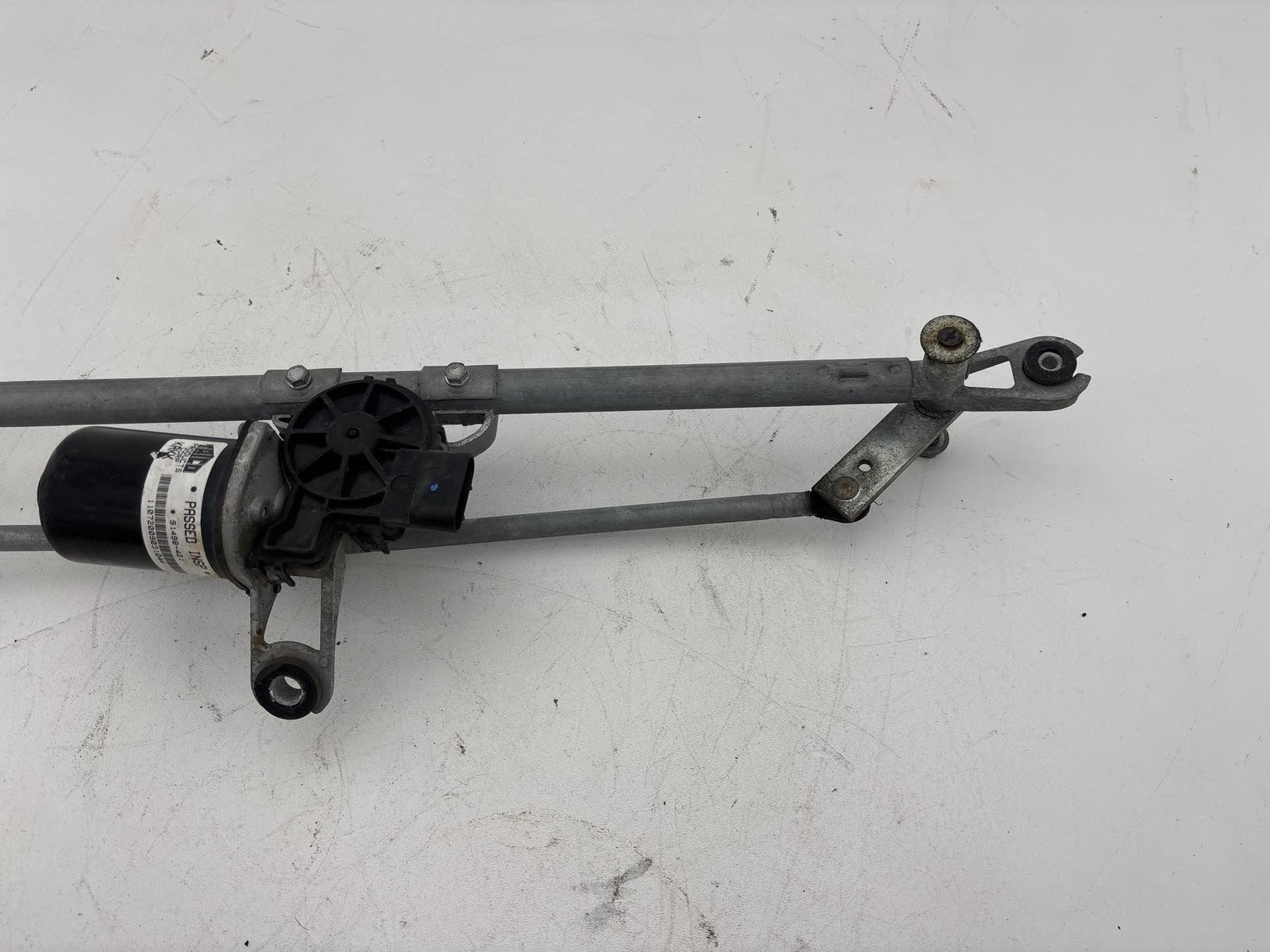 08-12 Jeep Liberty Front Windshield Wiper Motor w/Linkage Assembly 55157273AJ