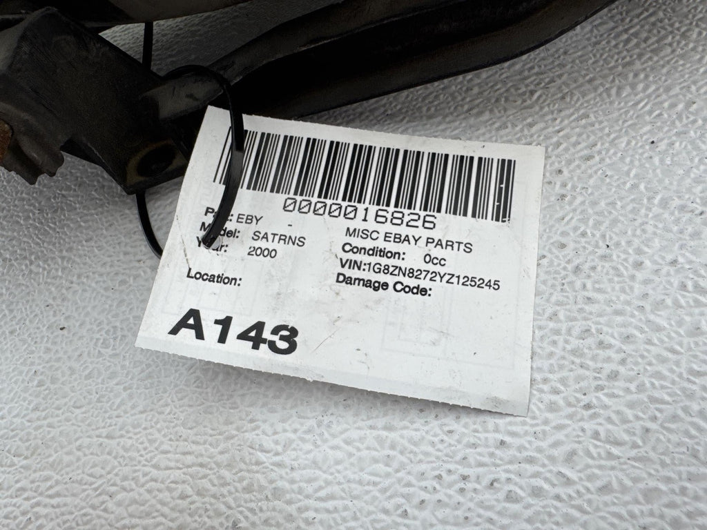 00-02 Saturn S Sw2 Front Passenger Side Headlight Assembly