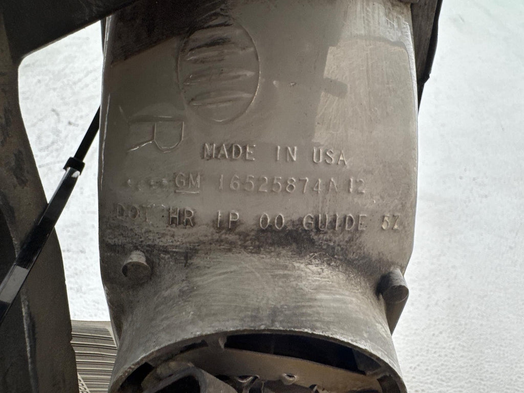 00-02 Saturn S Sw2 Front Passenger Side Headlight Assembly