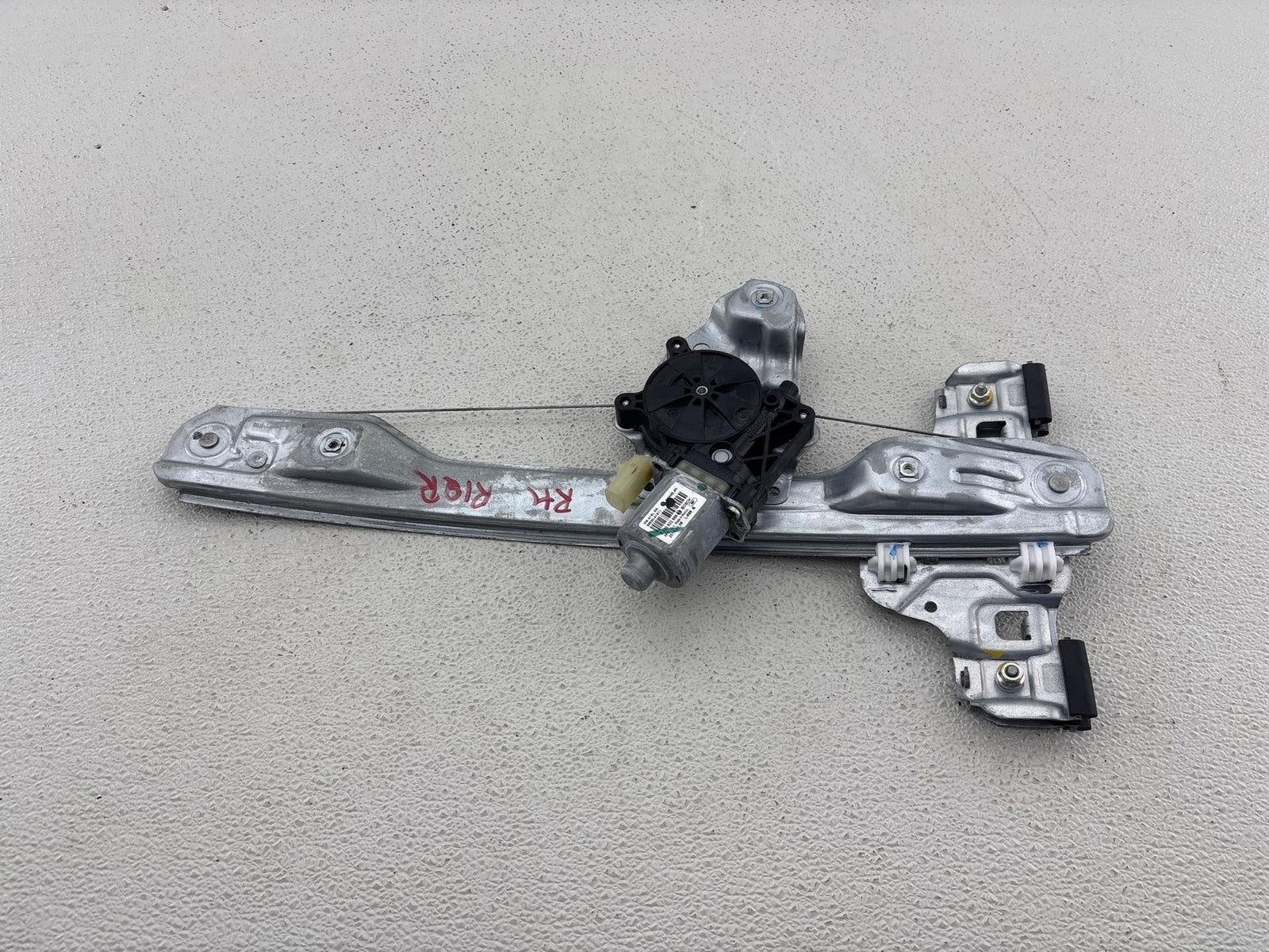 13-18 Cadillac Ats Rear Right Door Window Regulator & Motor Oem