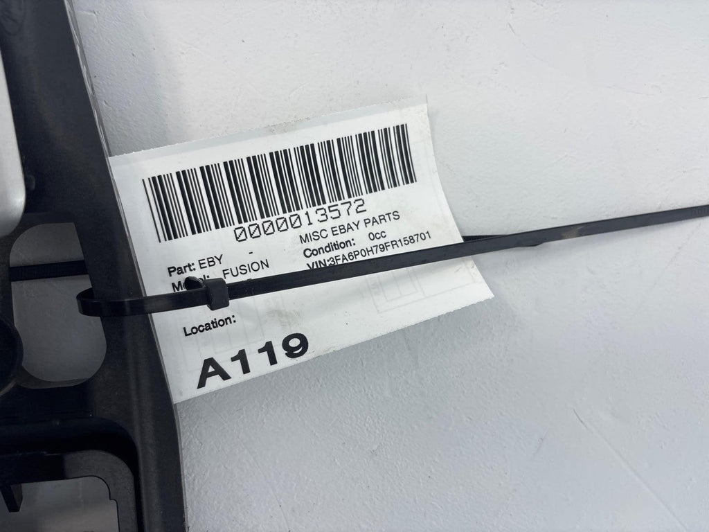 13-20 Ford Fusion Outside Door Handle Left