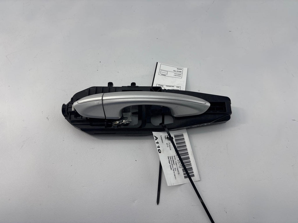 13-20 Ford Fusion Outside Door Handle Left