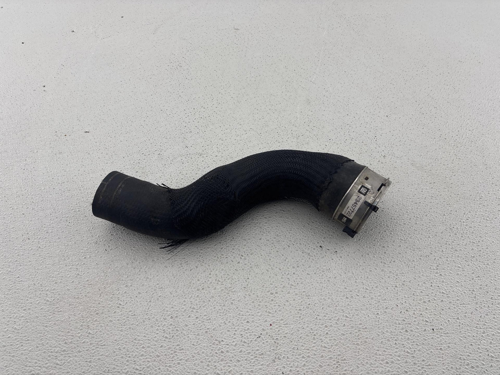 13-18 Cadillac Ats 2.0L Front Left Driver Side Intercooler Inlet Tube Oem