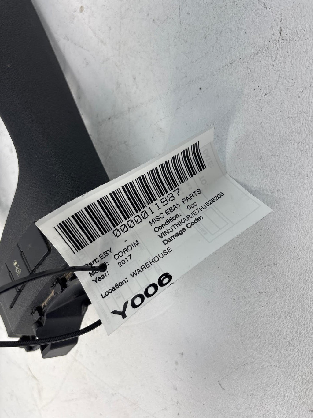 16-18 Toyota Corolla Im Front Console Center Console Shifter Bezel Oem