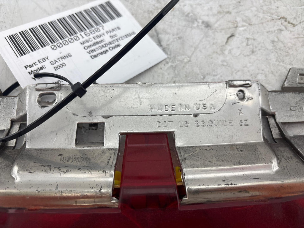 2000 Saturn S Series Sw2 3Rd Brake Light 16522522