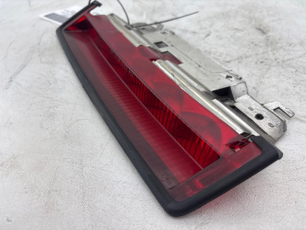 2000 Saturn S Series Sw2 3Rd Brake Light 16522522